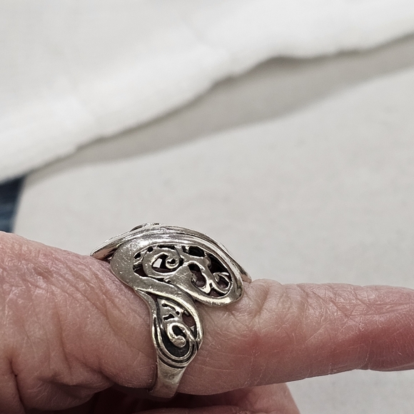 Carolyn Pollack Relios 925 Swirl Dome Ring - Picture 6 of 16